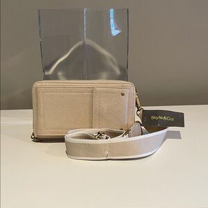 Style & Co Alabaster Crossbody Wallet